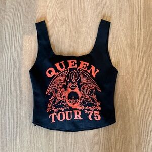 Alice + Olivia Black Crop Zip Corset Style Tank with Red QUEEN Tour Graphic